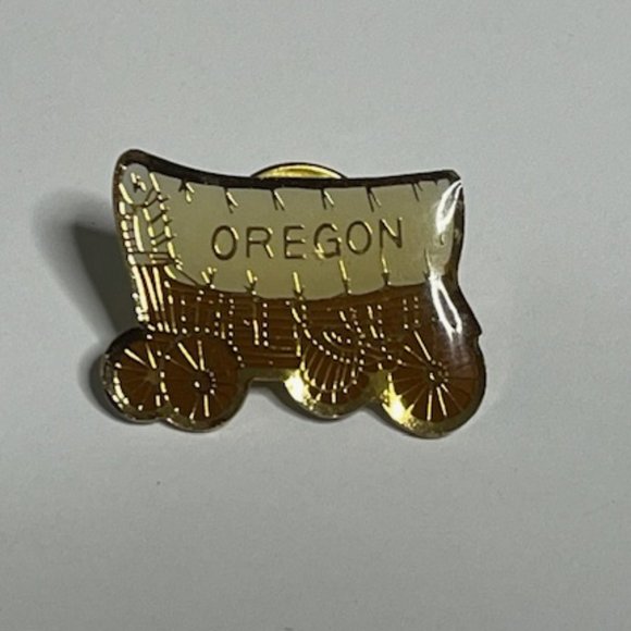 Oregon State Covered Wagon Oregon Trail Enamel Lapel Hat Pin .75"x1" - Picture 3 of 8